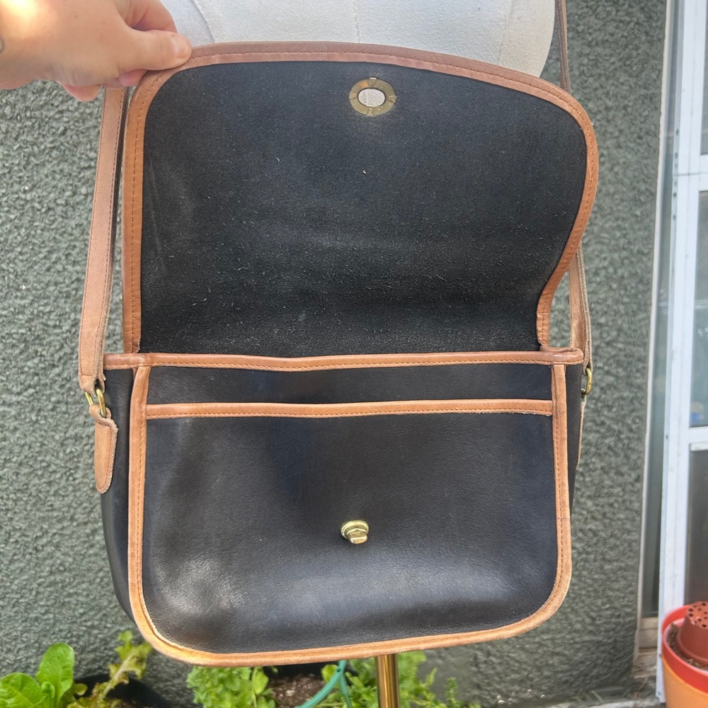 Vintage 80s 90s Coach Leather Crossbody Bag Black Tan Messenger - Picture 9 of 10